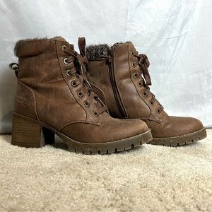 SoftMoc Chunky Tan Booties with Heel